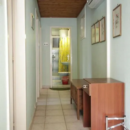 And By The Sea Gæstehus Mali Lošinj